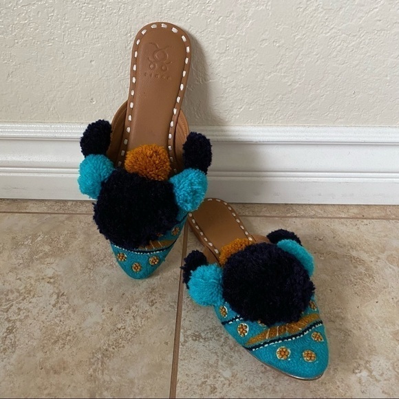 Figue x Free people Patterned Embroidered Accent Mules size 6 - Picture 1 of 8